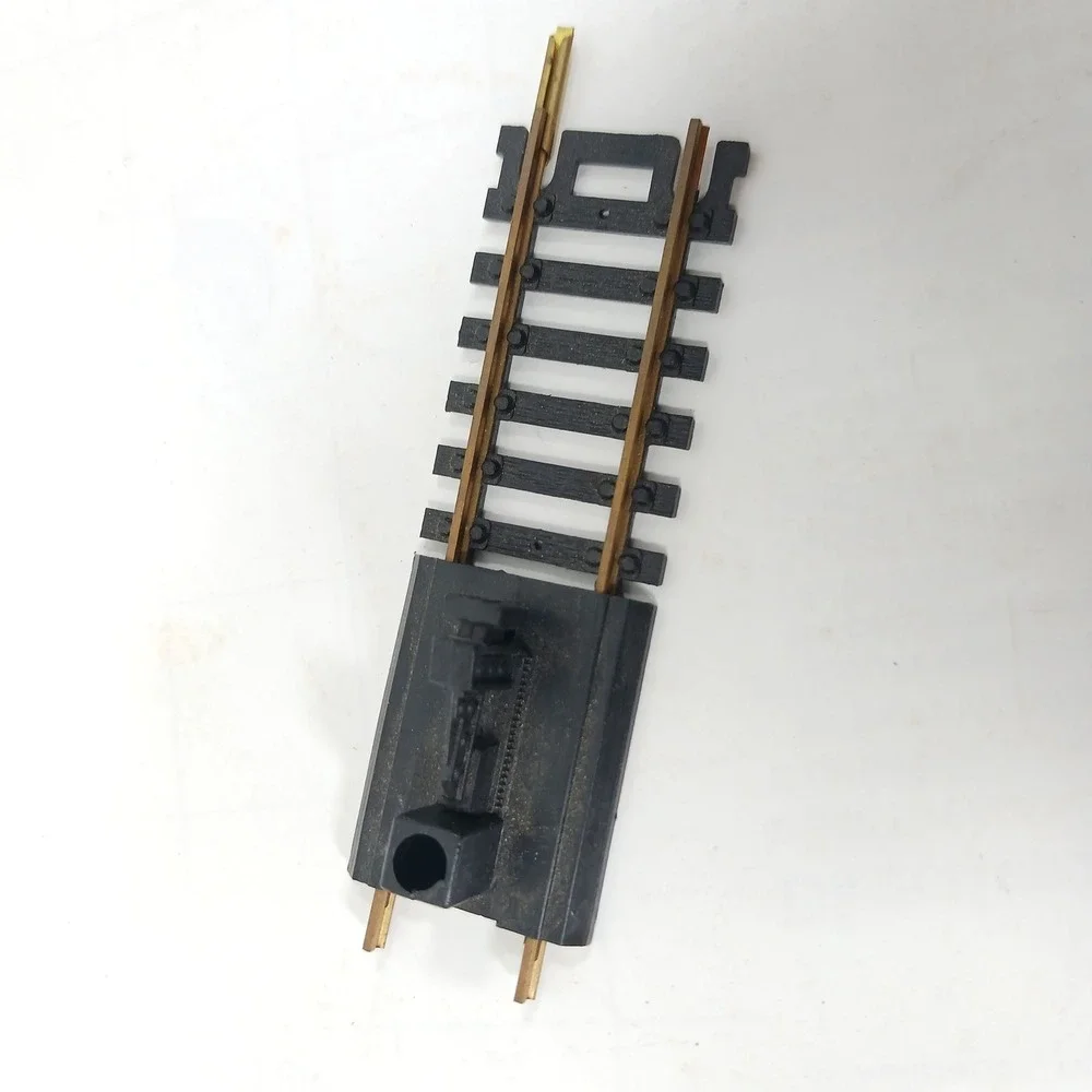 HO Scale Brass Manual Uncoupler Track Straight Sections Lot of 5 Train Accessory